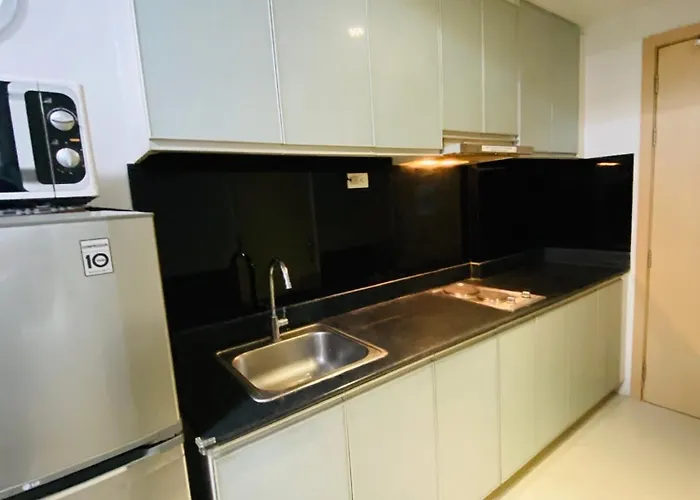 Apartment Sea Residences Moa By 7j Manila